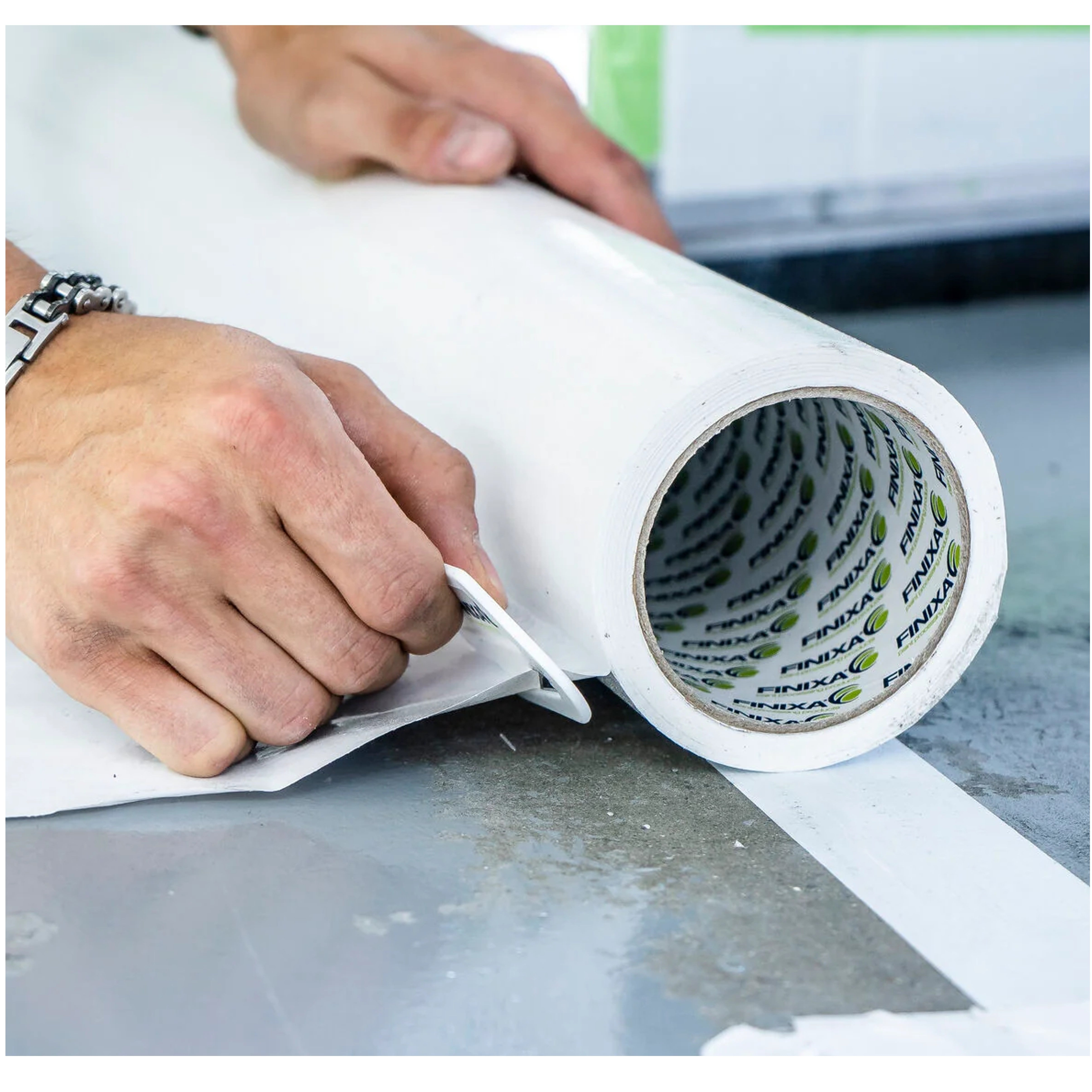 PRF600 - 1 self-adhesive protective film for work surfaces 60cm x 25m